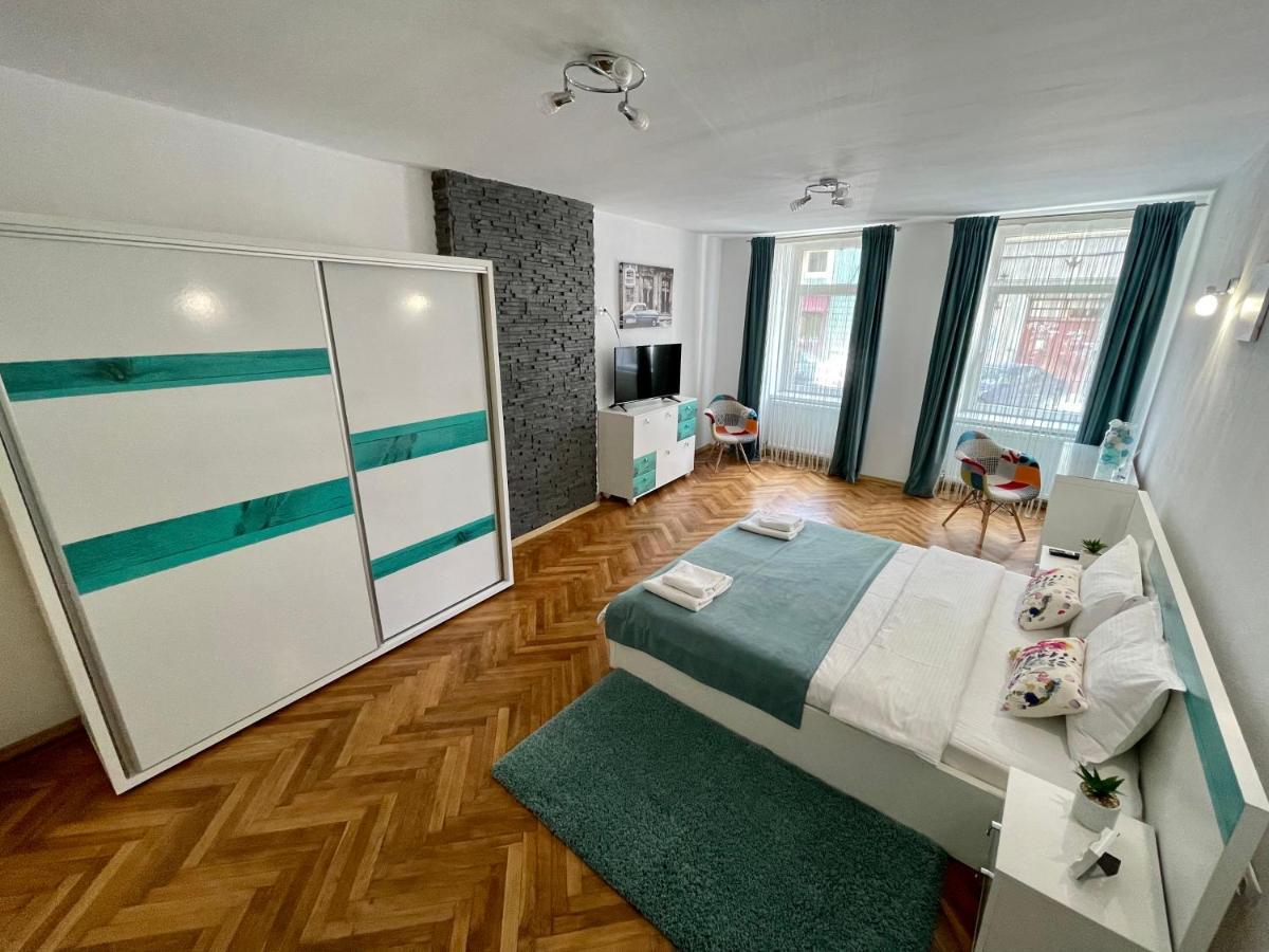 36 Central Residence Брашов Екстер'єр фото