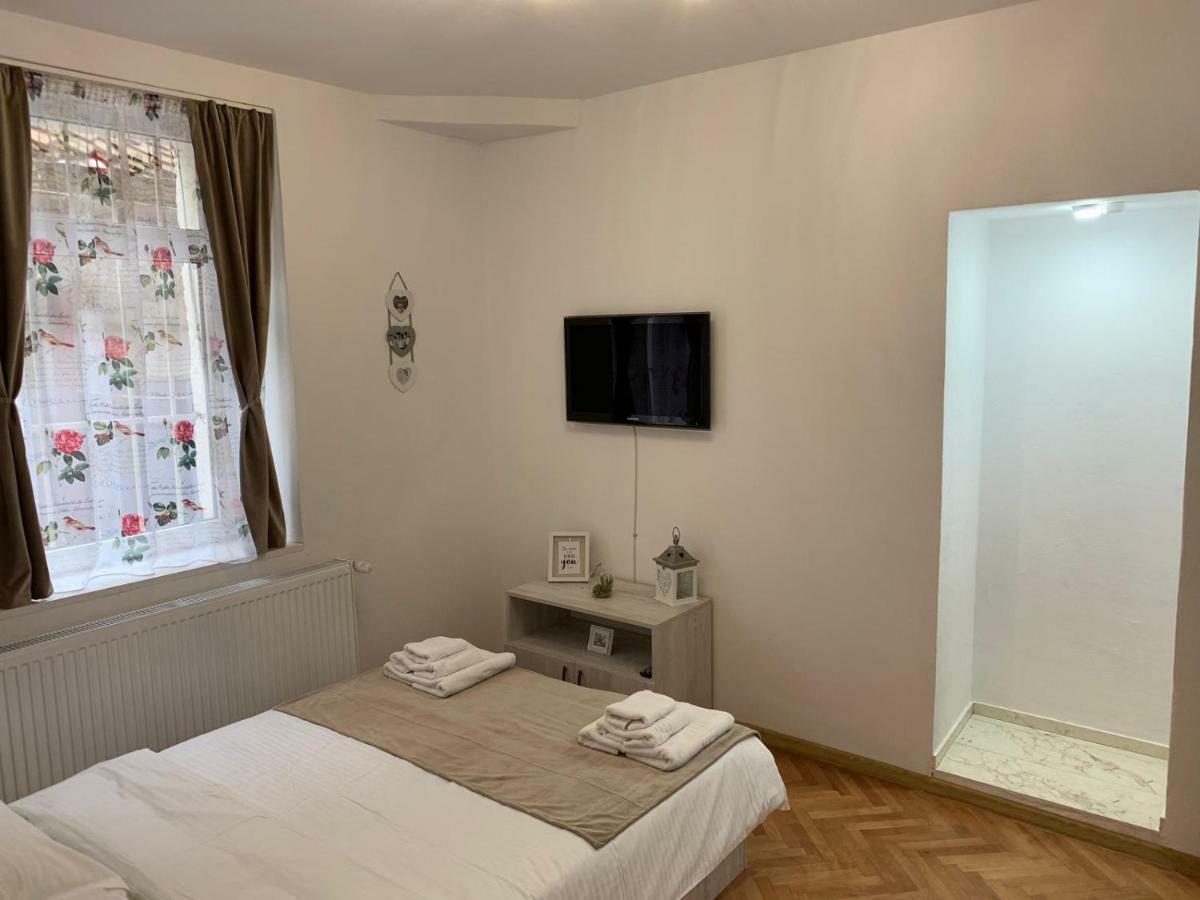 36 Central Residence Брашов Екстер'єр фото